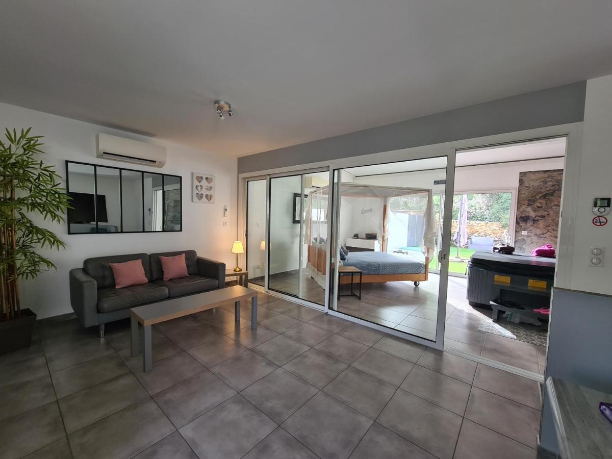 Etoiles De Provence Duo Romantic Apartment La Ciotat Luaran gambar